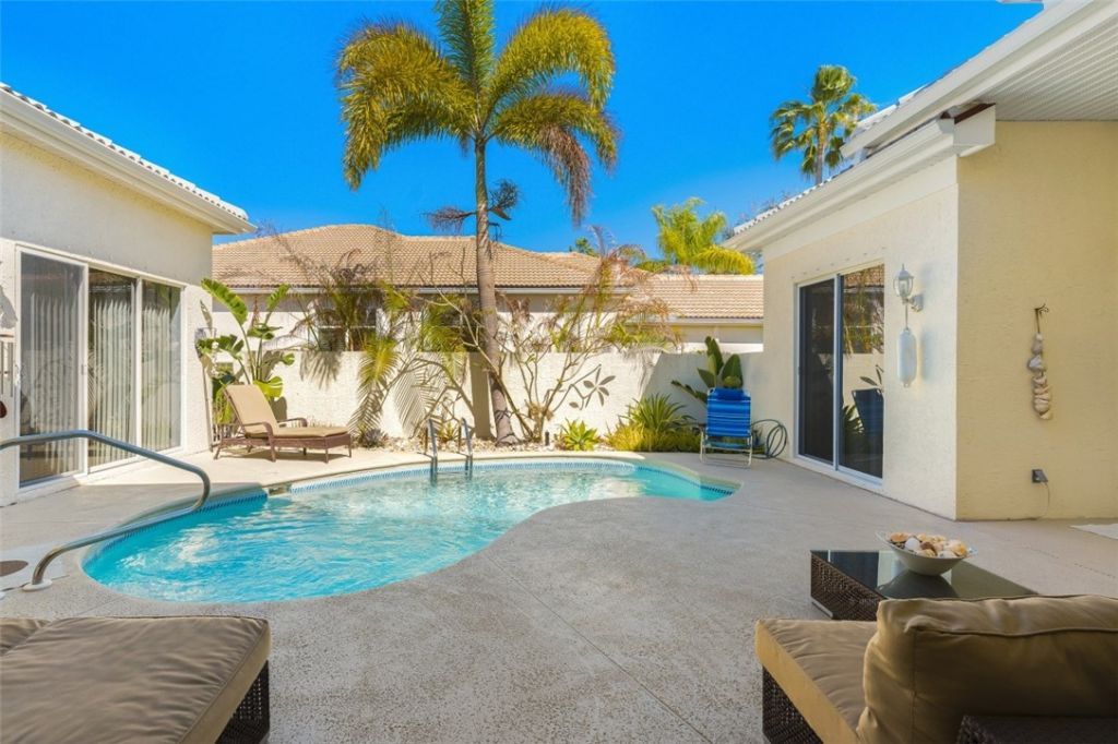 865 Island Club Square, Vero Beach, FL 32963 Photo