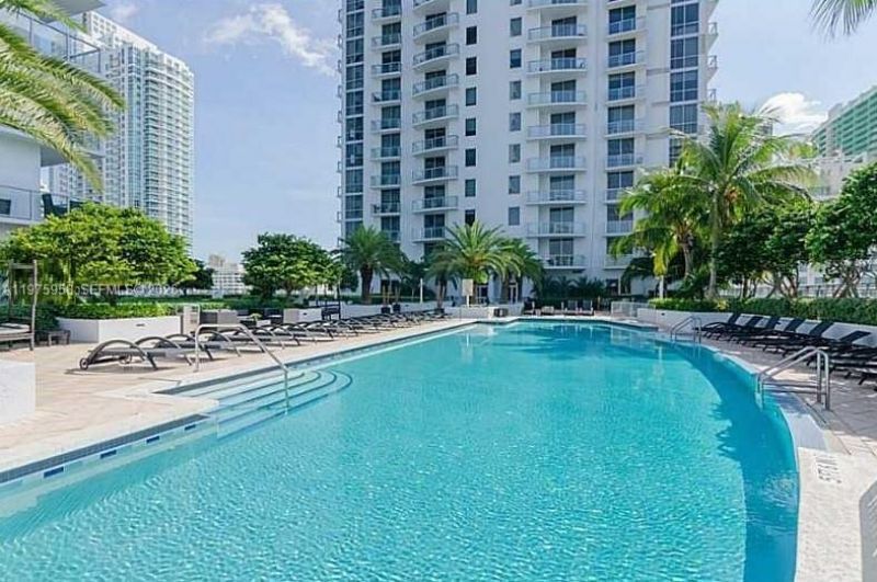 1050 Brickell Av, Unit 2622, Miami, FL 33131 Photo