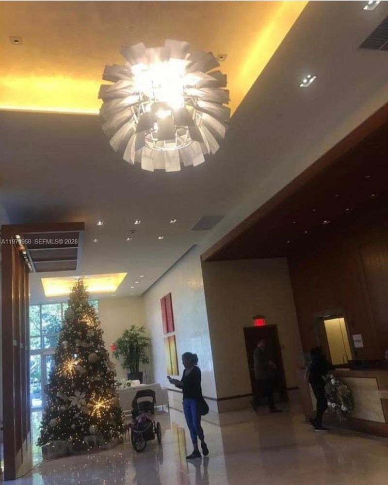 1050 Brickell Av, Unit 2622, Miami, FL 33131 Photo