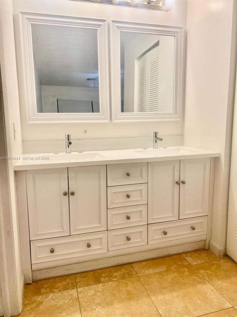 19055 NW 62nd Ave , Unit 102, Hialeah, FL 33015 Photo