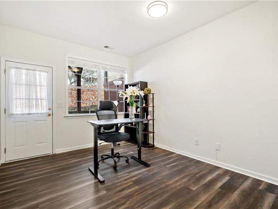 Property Image 37