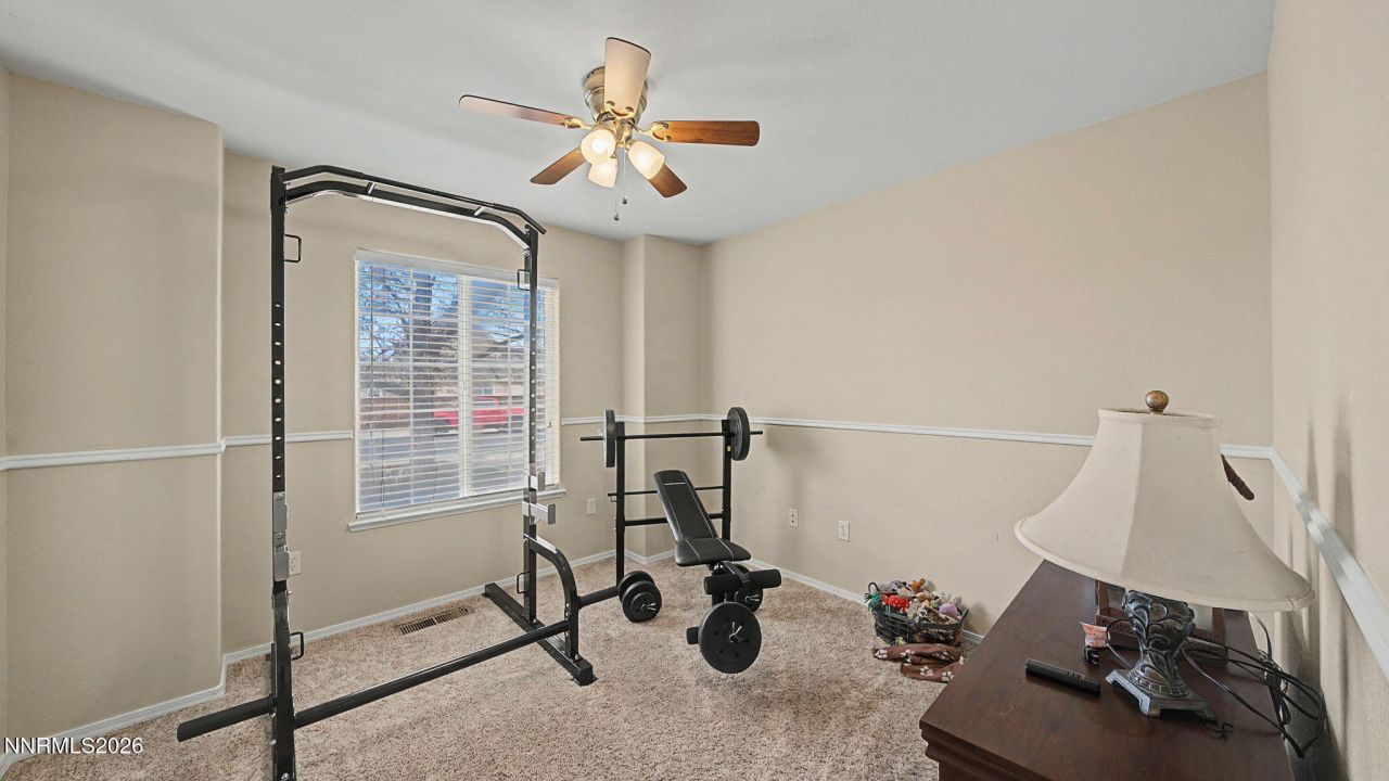 906 Julia Lane, Fernley, NV 89408 Photo