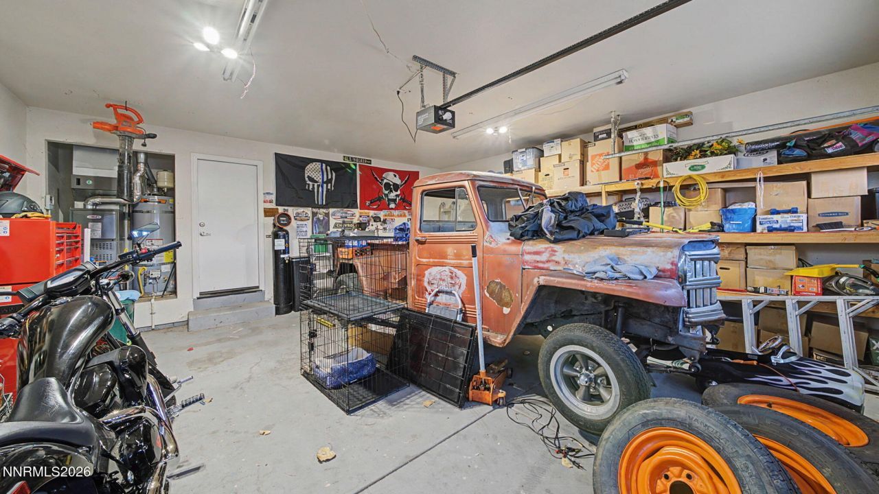 906 Julia Lane, Fernley, NV 89408 Photo