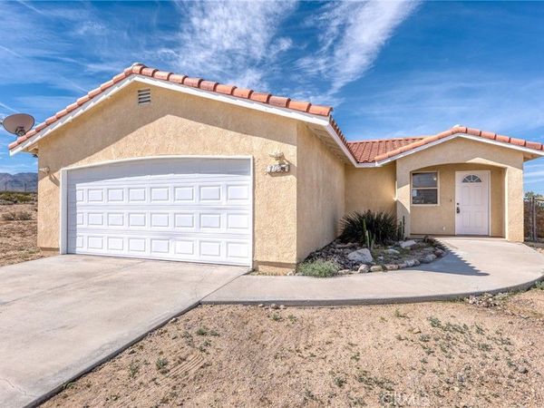 7086 Sheridan, 29 Palms, CA 92277