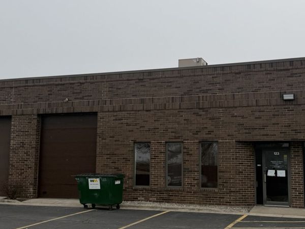 123 Wheeling Road , Wheeling, IL 60090