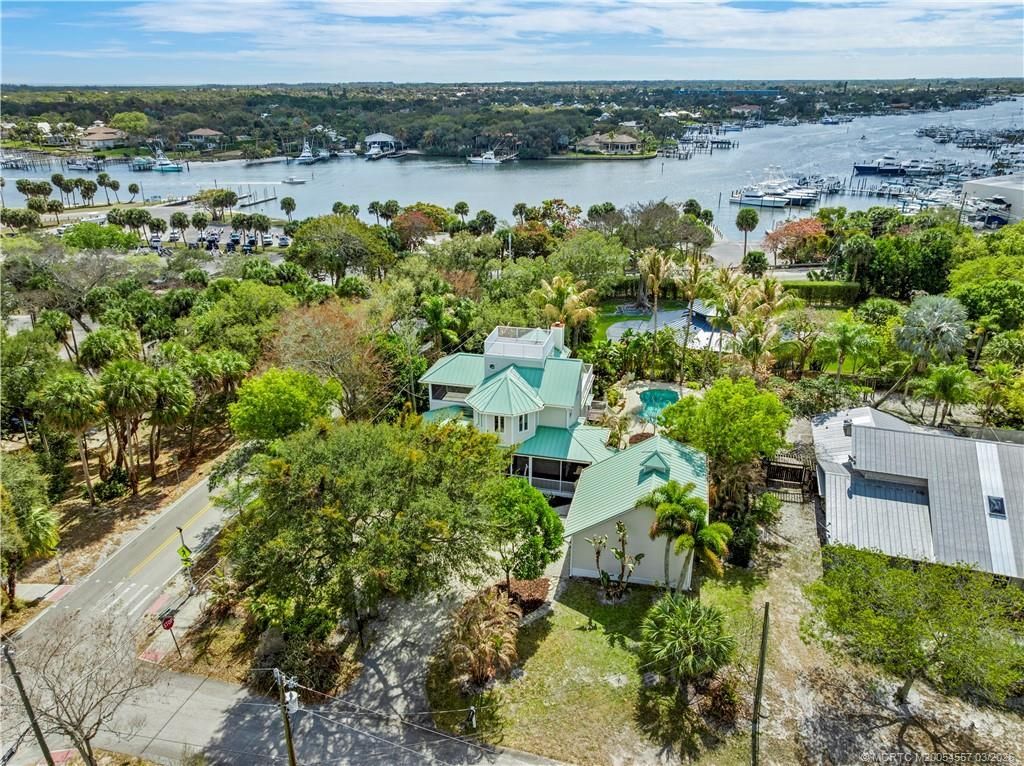 4276 SE Palmetto Street, Stuart, FL 34997 Photo