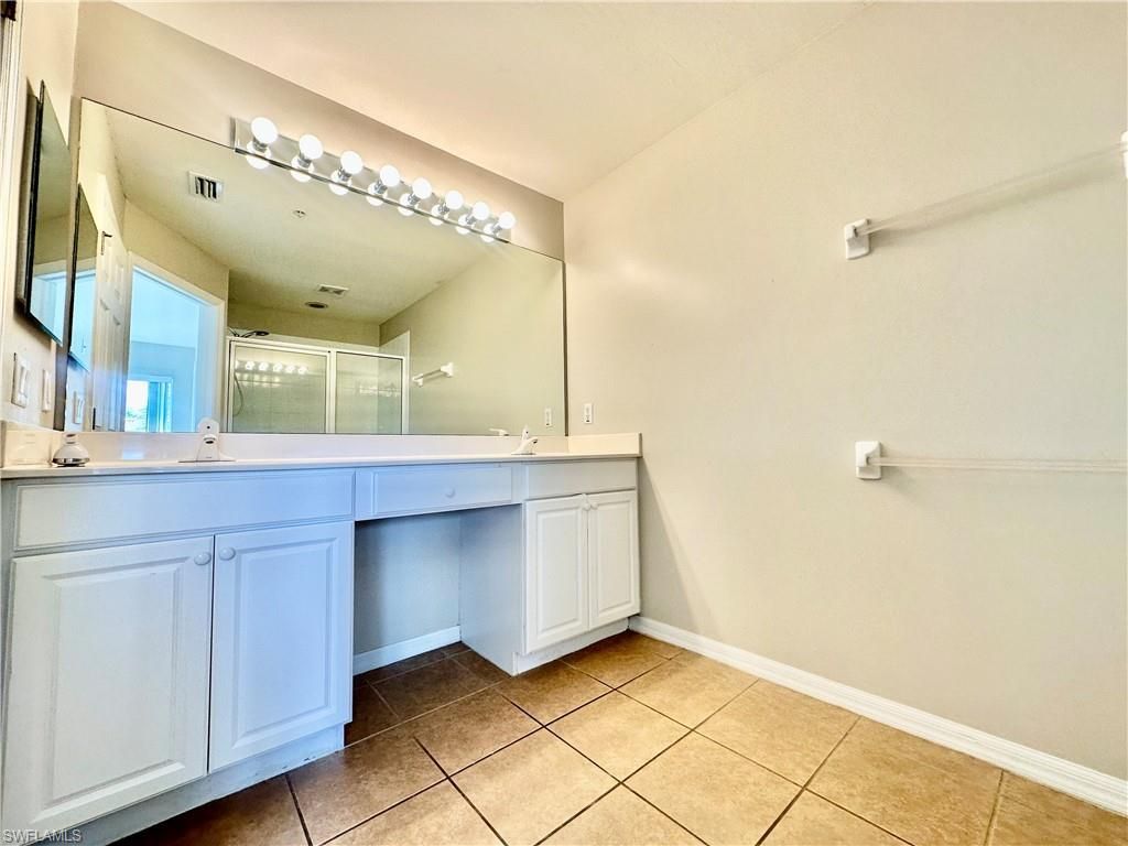 996 Hampton Cir , Unit 71, Naples, FL 34105 Photo