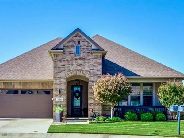 9900 Silver Rock Way, Denton, TX 76207