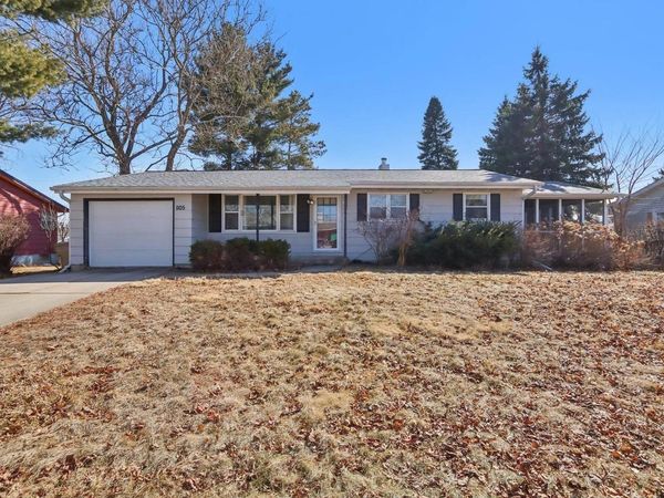 1105 Sequoia Trail, Madison, WI 53713