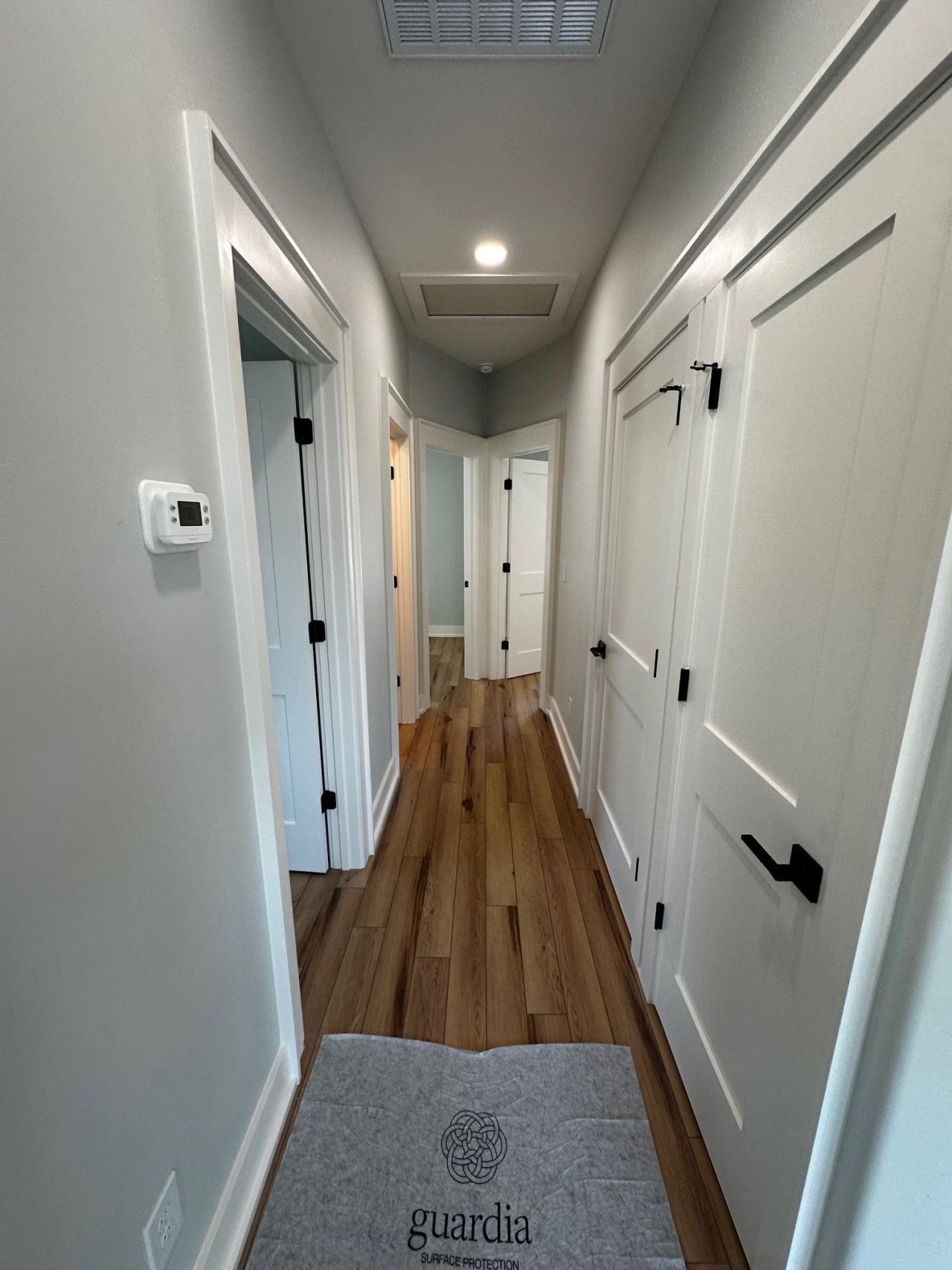 6001 - M-58 S Kings Hwy. Photo 20