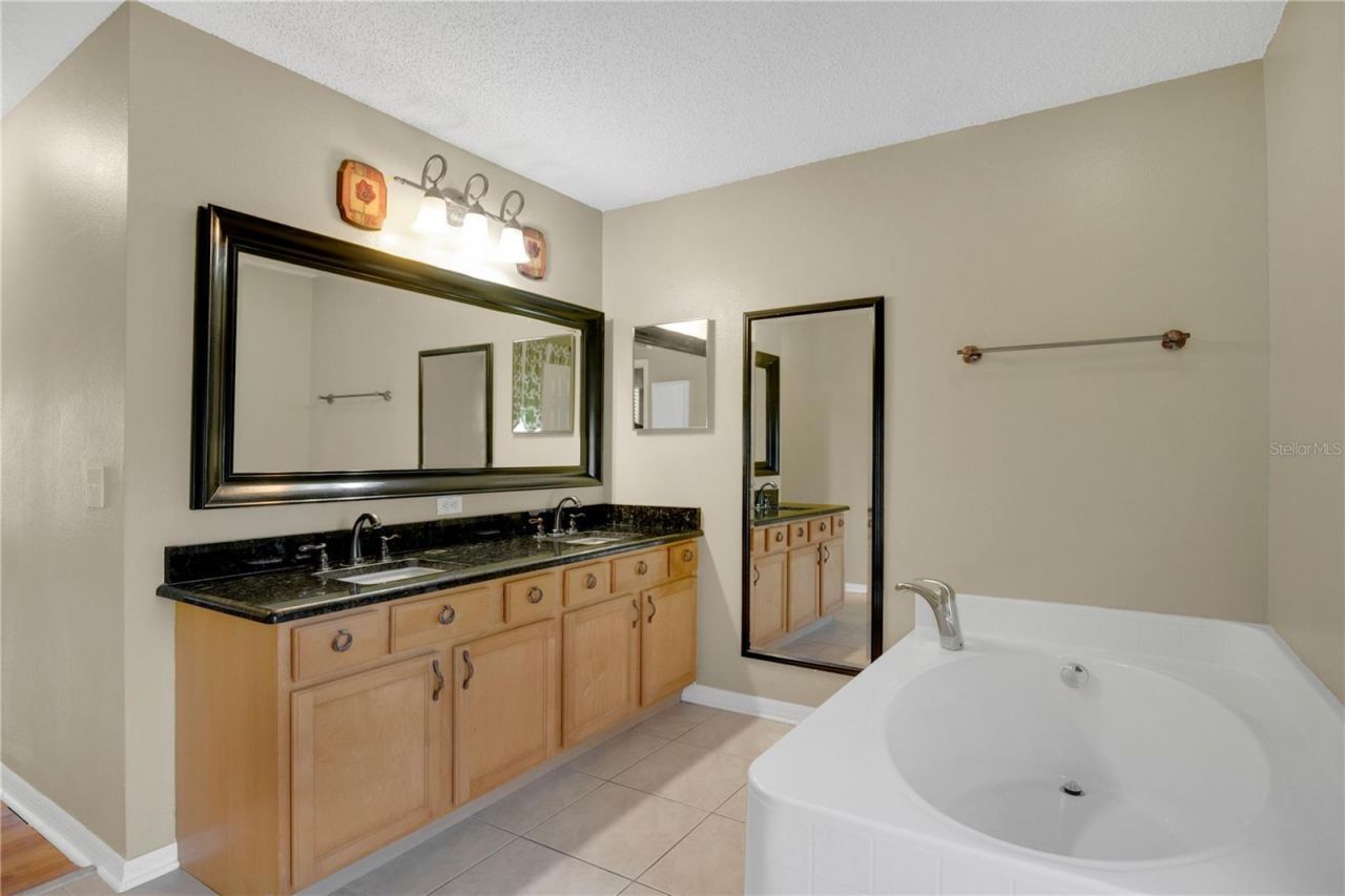 2708 Orpha Lane , Apopka, FL 32712 Photo