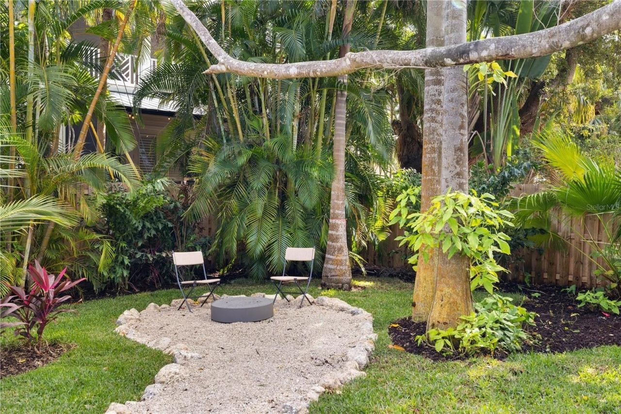 3705 Tangier Terrace , Sarasota, FL 34239 Photo