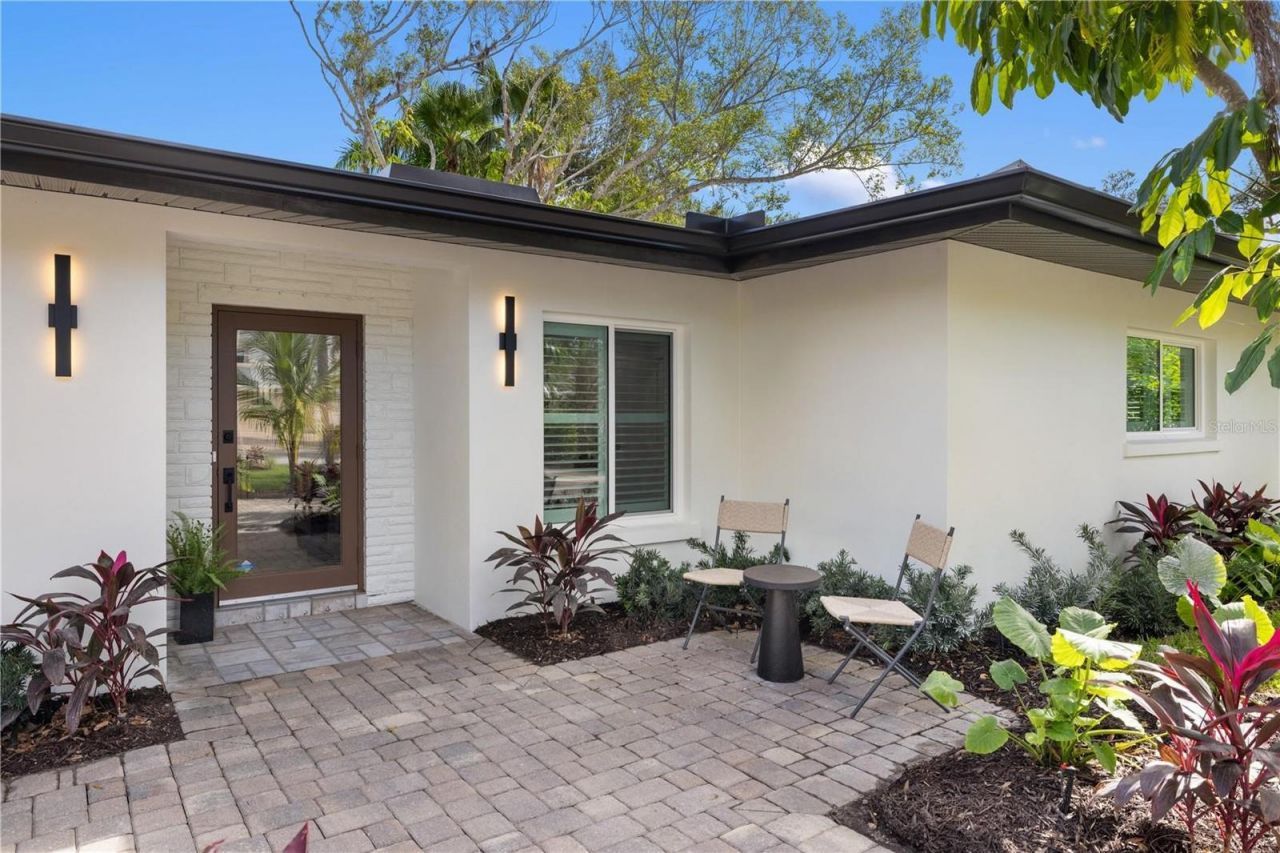3705 Tangier Terrace , Sarasota, FL 34239 Photo