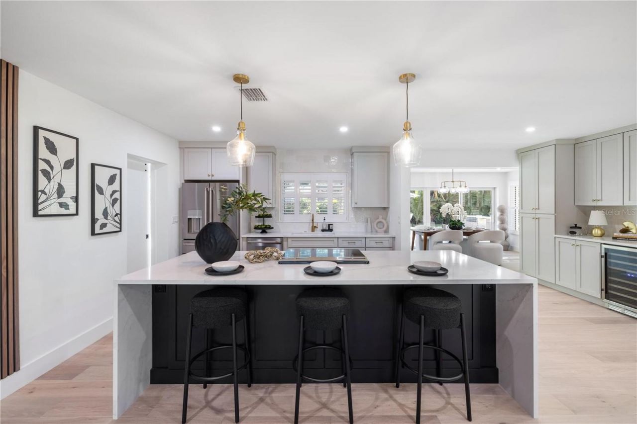 3705 Tangier Terrace , Sarasota, FL 34239 Photo