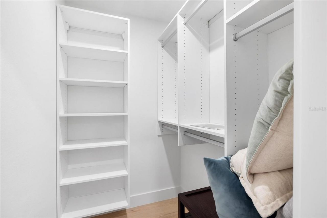 3705 Tangier Terrace , Sarasota, FL 34239 Photo