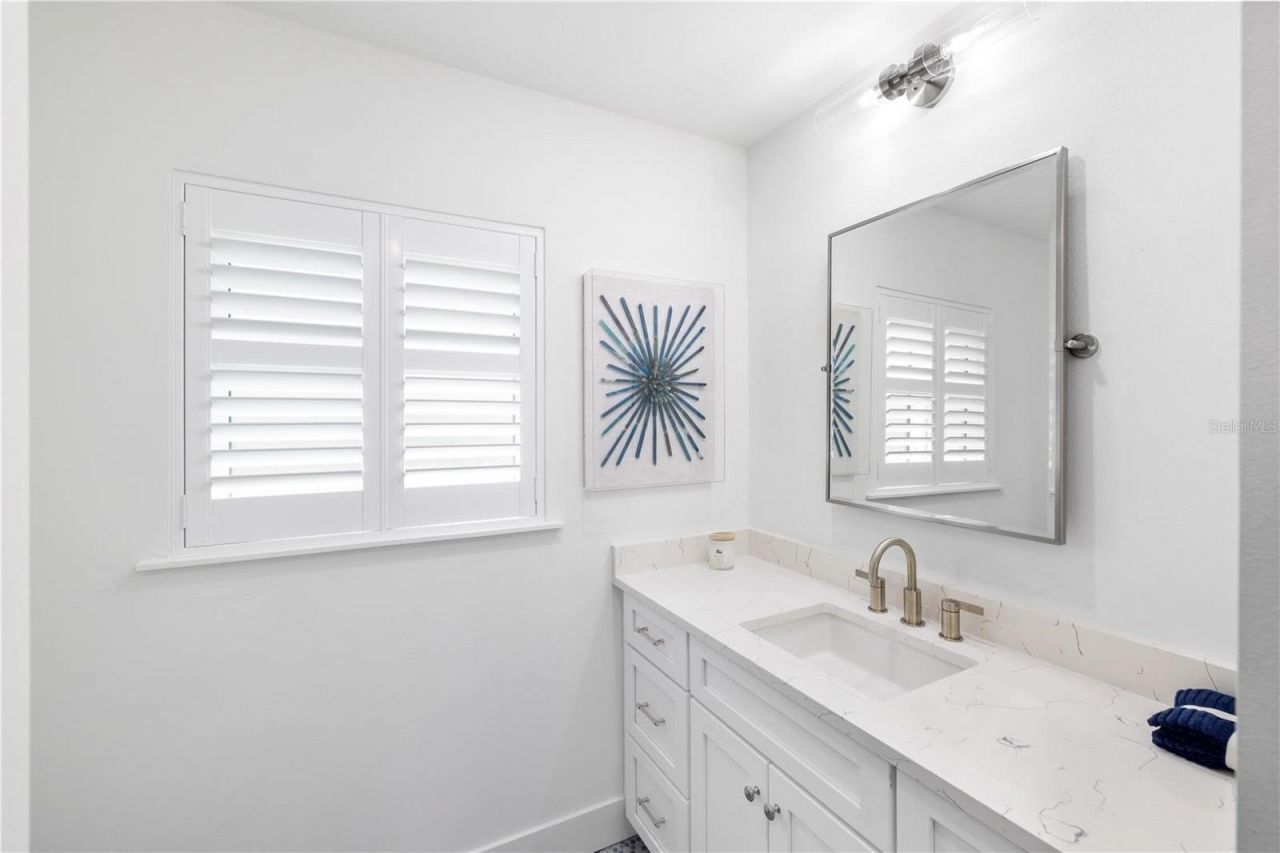 3705 Tangier Terrace , Sarasota, FL 34239 Photo