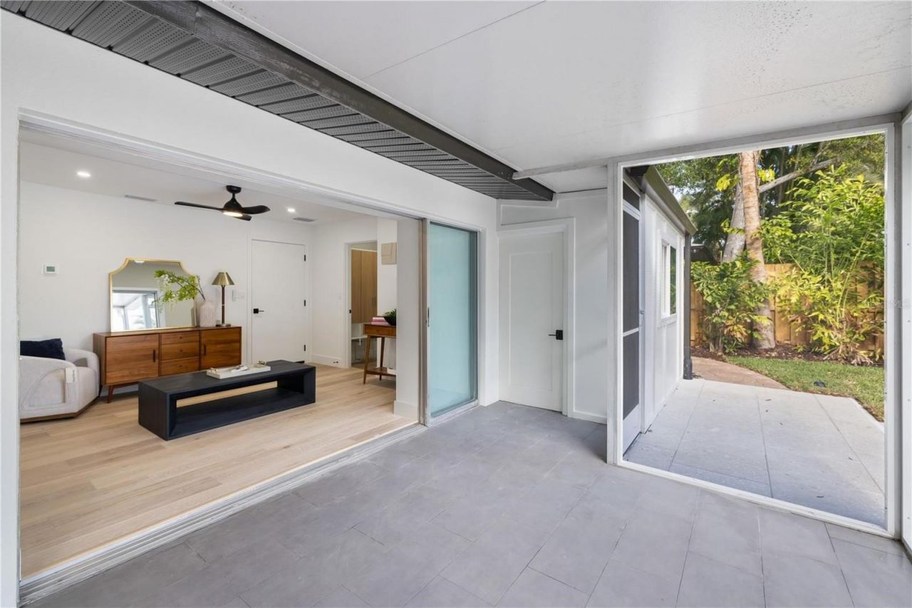 3705 Tangier Terrace , Sarasota, FL 34239 Photo