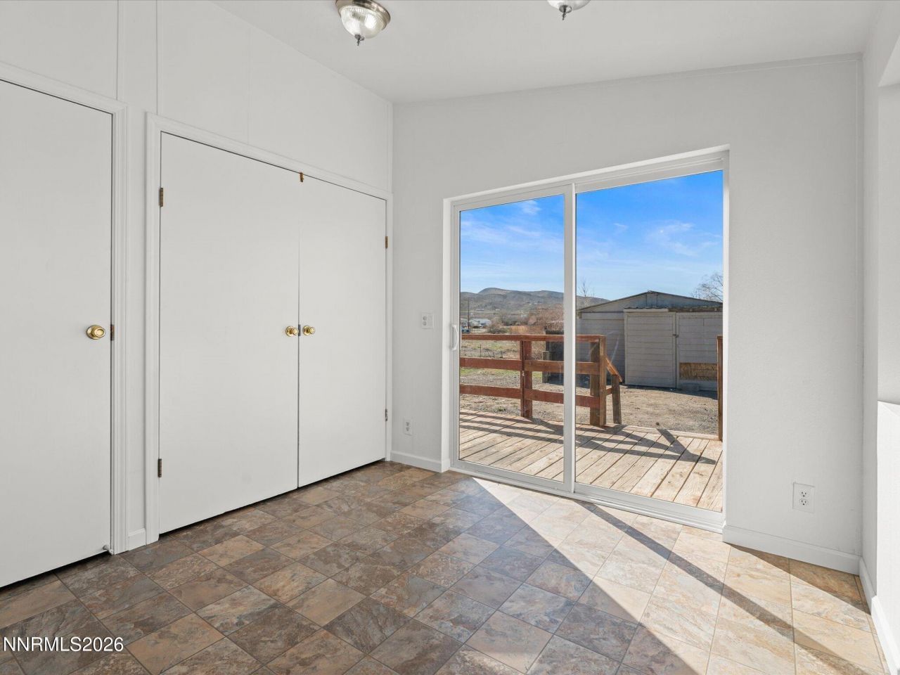 1640 W Fir Avenue, Silver Springs, NV 89429 Photo