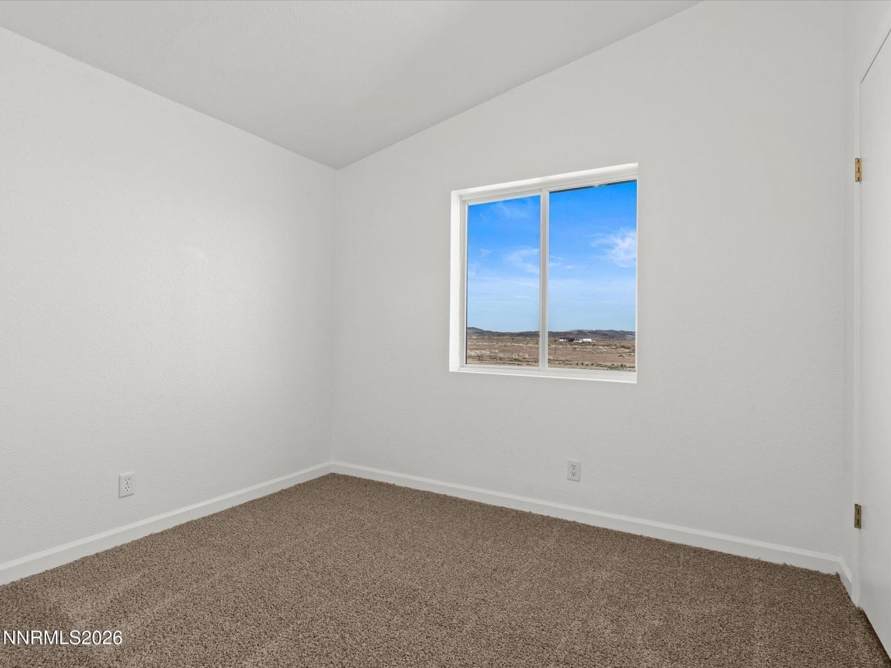 1640 W Fir Avenue, Silver Springs, NV 89429 Photo