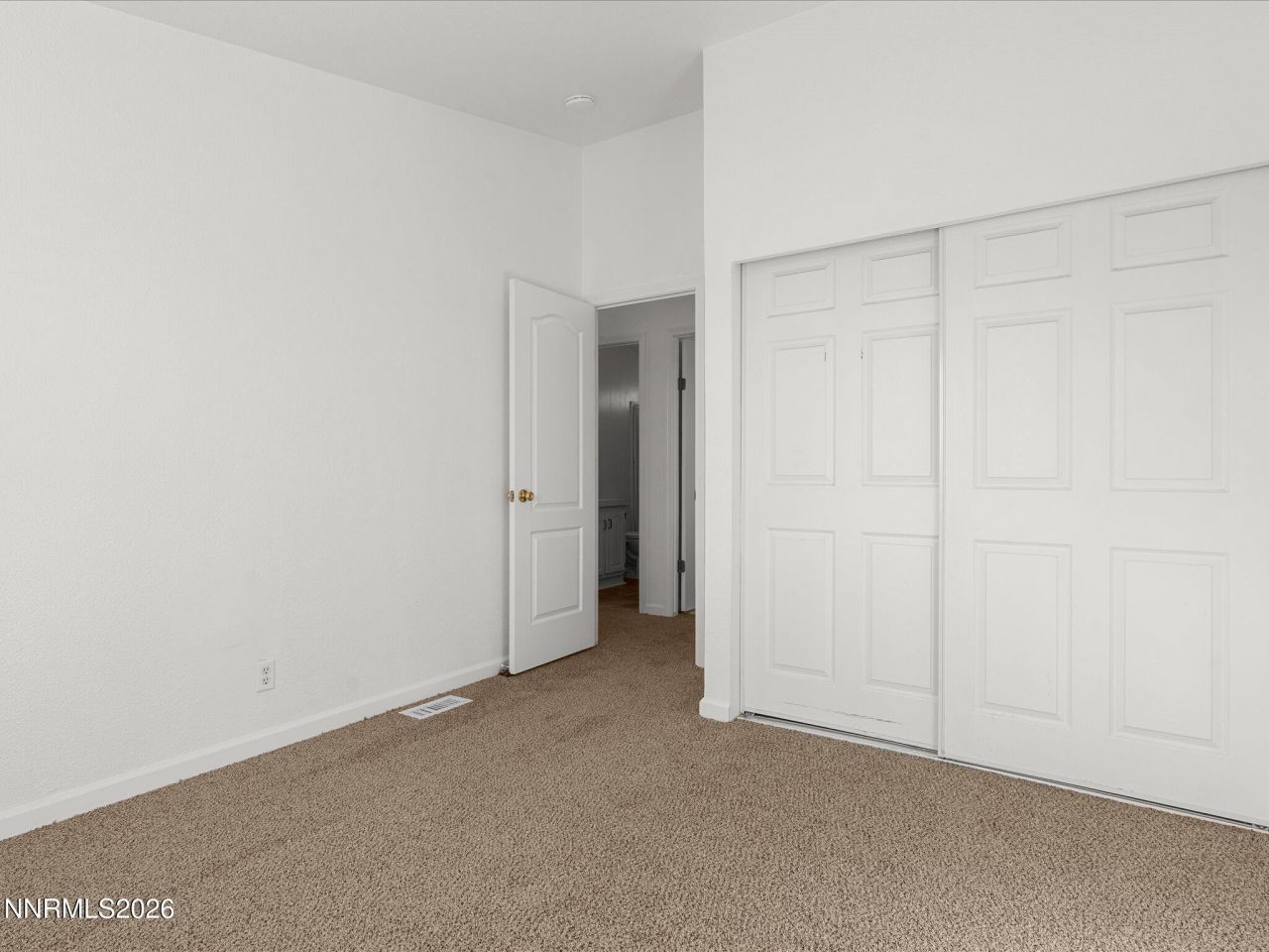 1640 W Fir Avenue, Silver Springs, NV 89429 Photo