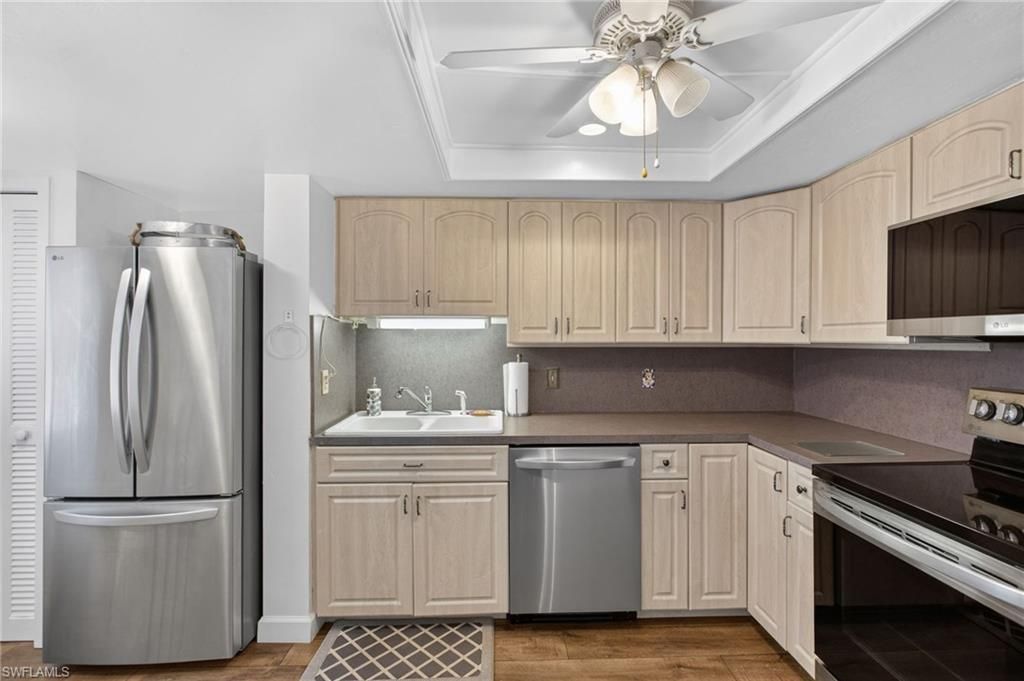 2244 Winkler Ave , Unit 301, Fort Myers, FL 33901 Photo