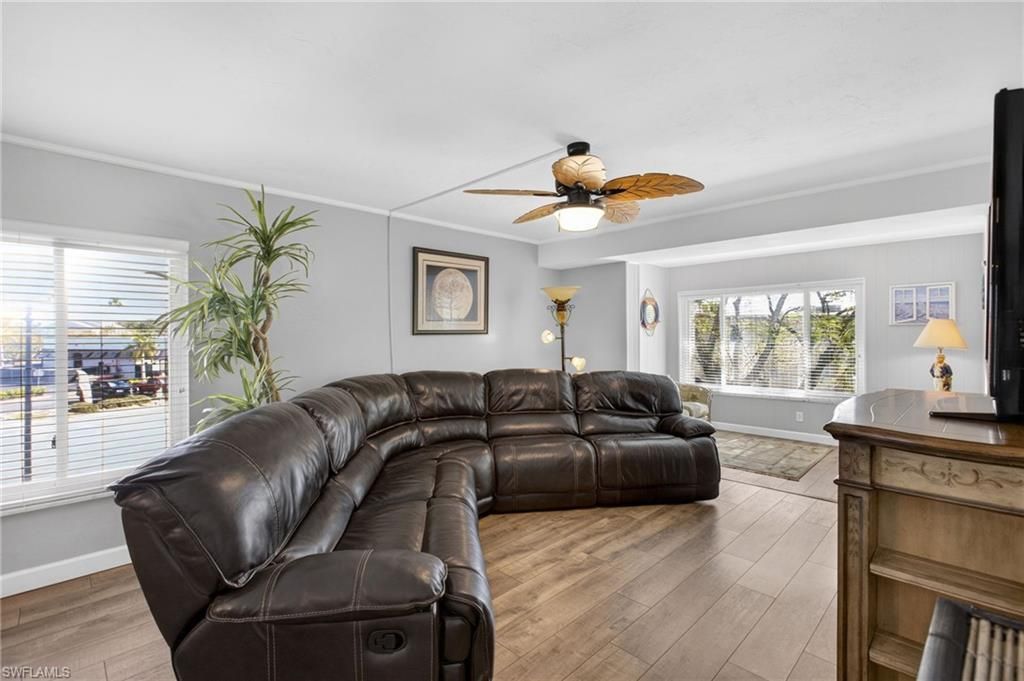 2244 Winkler Ave , Unit 301, Fort Myers, FL 33901 Photo