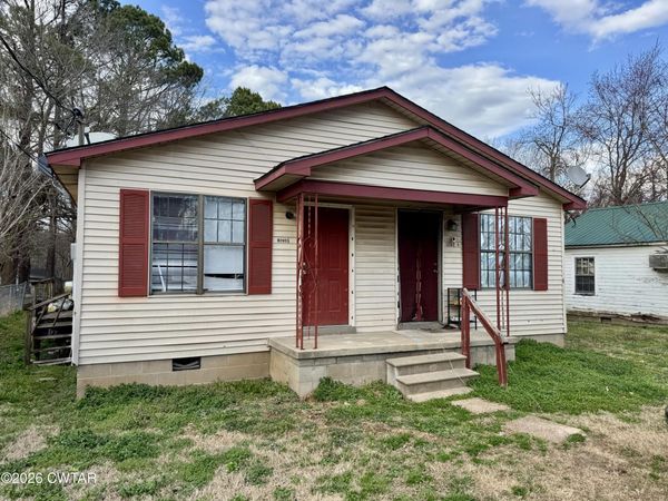 1826 Schaffer Street , Dyersburg, TN 38024