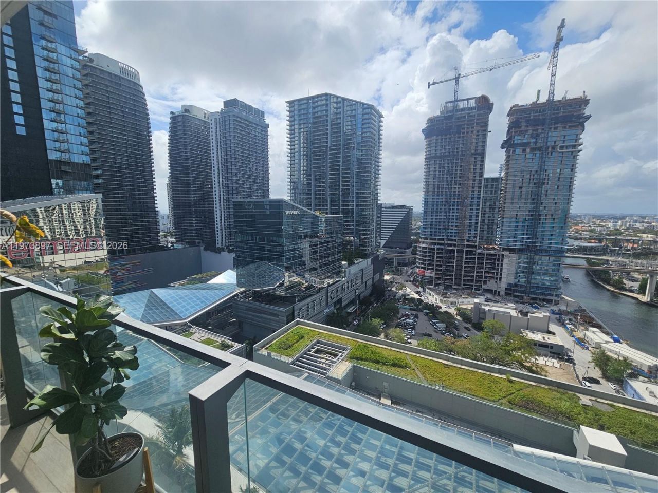 68 SE 6th St , Unit 1806, Miami, FL 33131 Photo