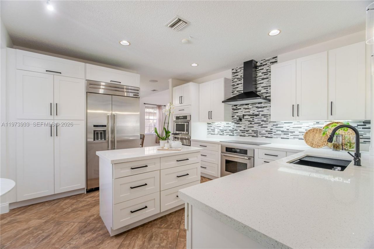 362 Lake Crest Ct , Weston, FL 33326 Photo