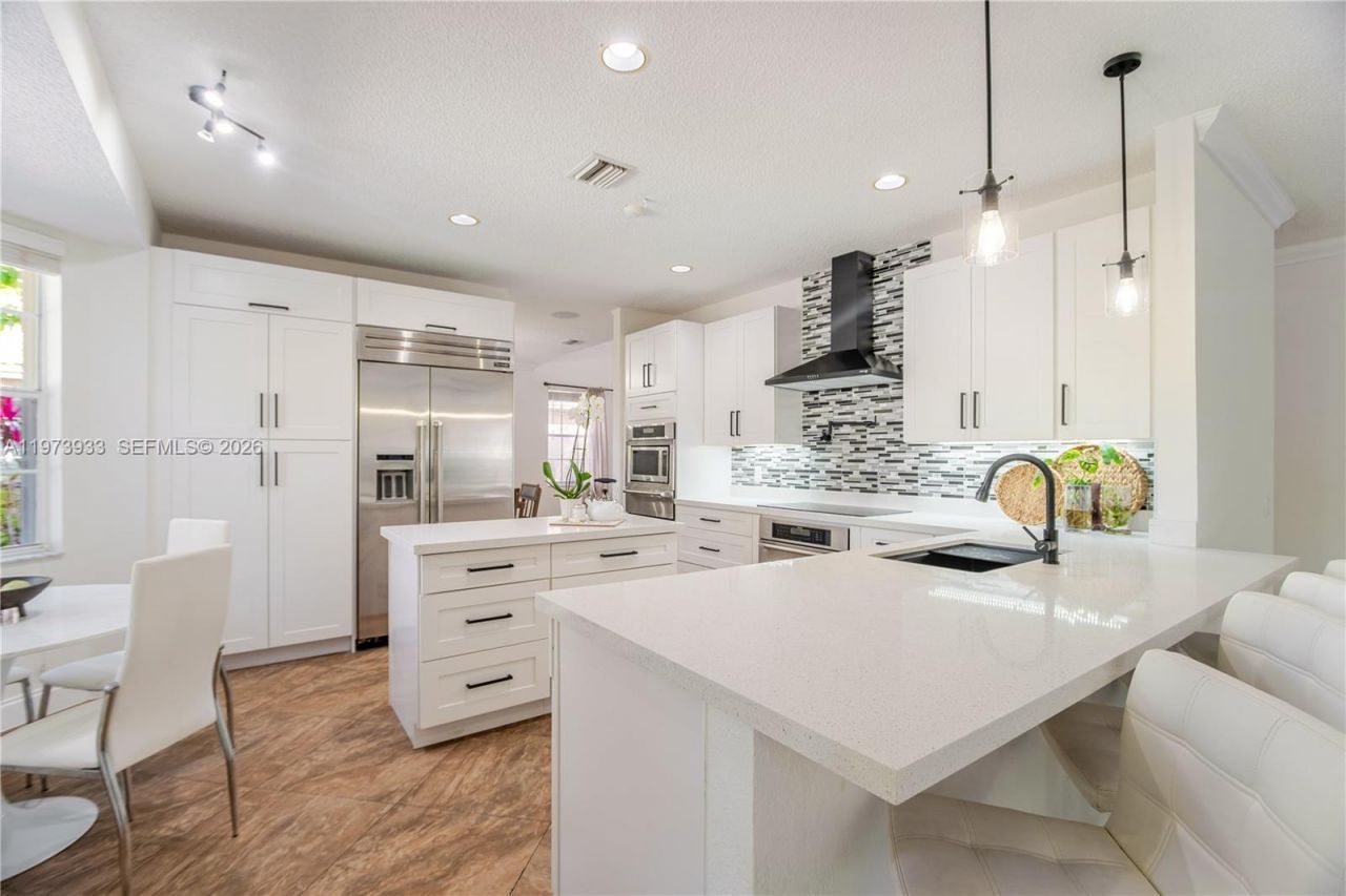 362 Lake Crest Ct , Weston, FL 33326 Photo