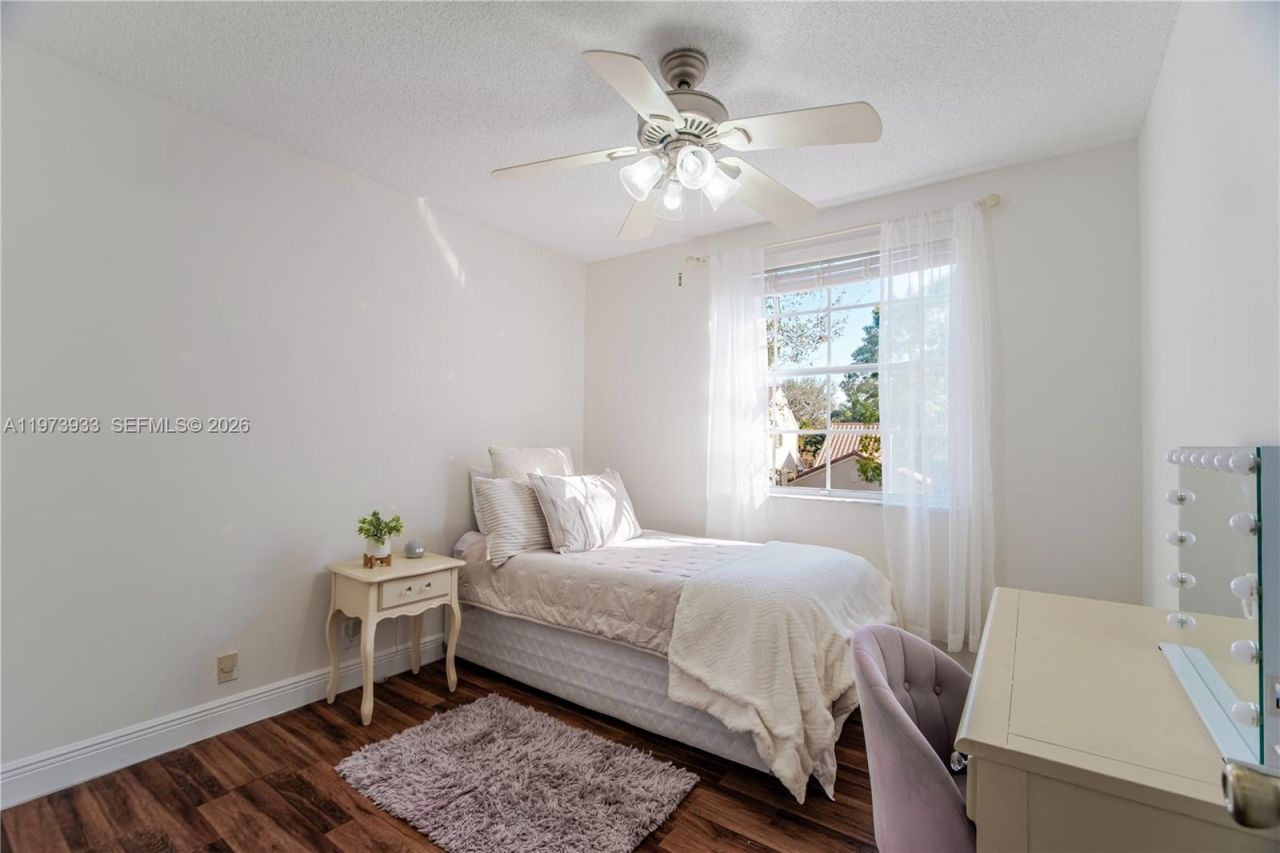 362 Lake Crest Ct , Weston, FL 33326 Photo