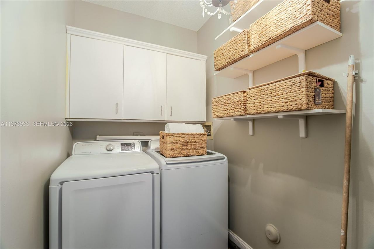 362 Lake Crest Ct , Weston, FL 33326 Photo