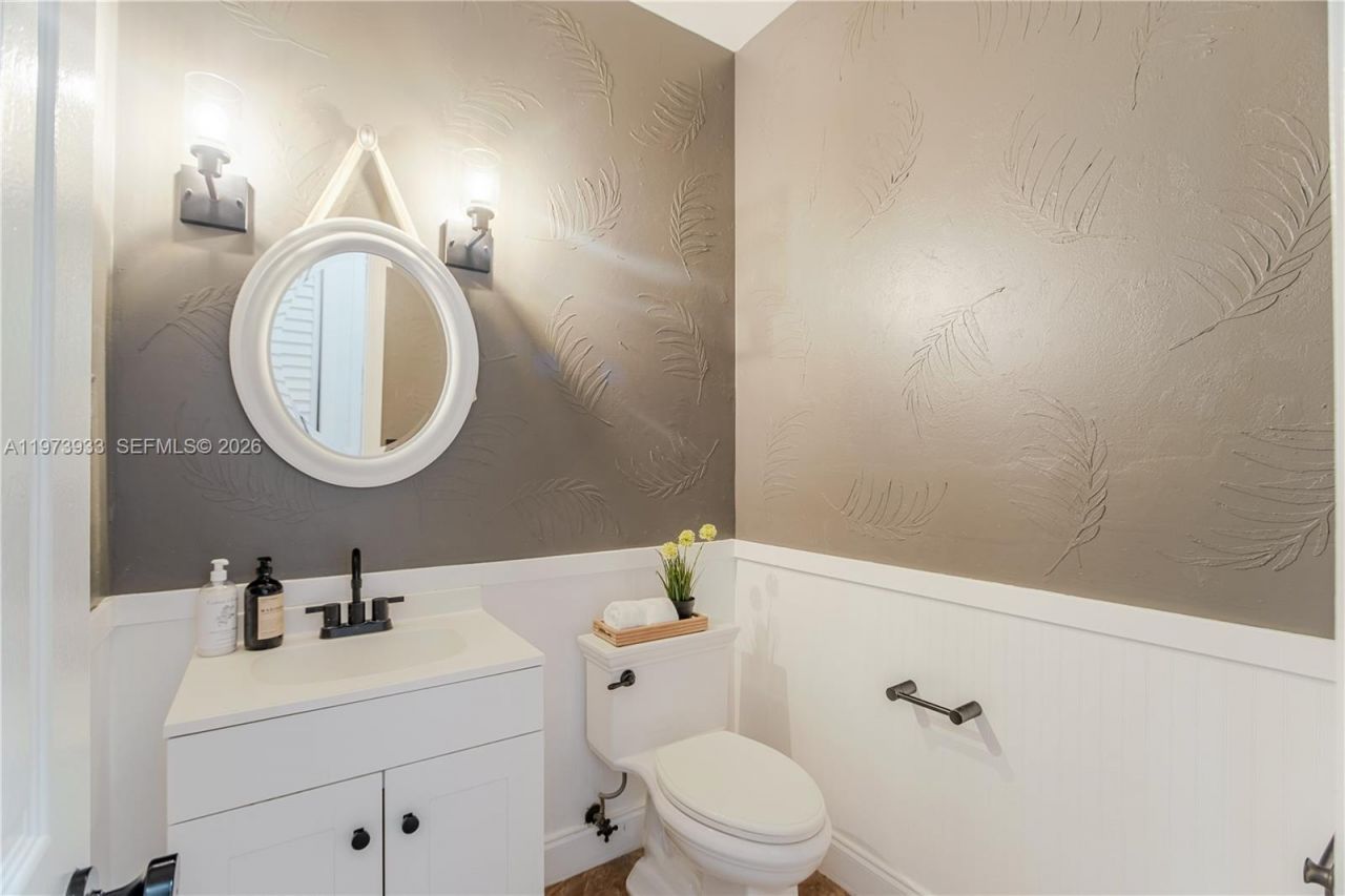 362 Lake Crest Ct, Weston, FL 33326 Photo