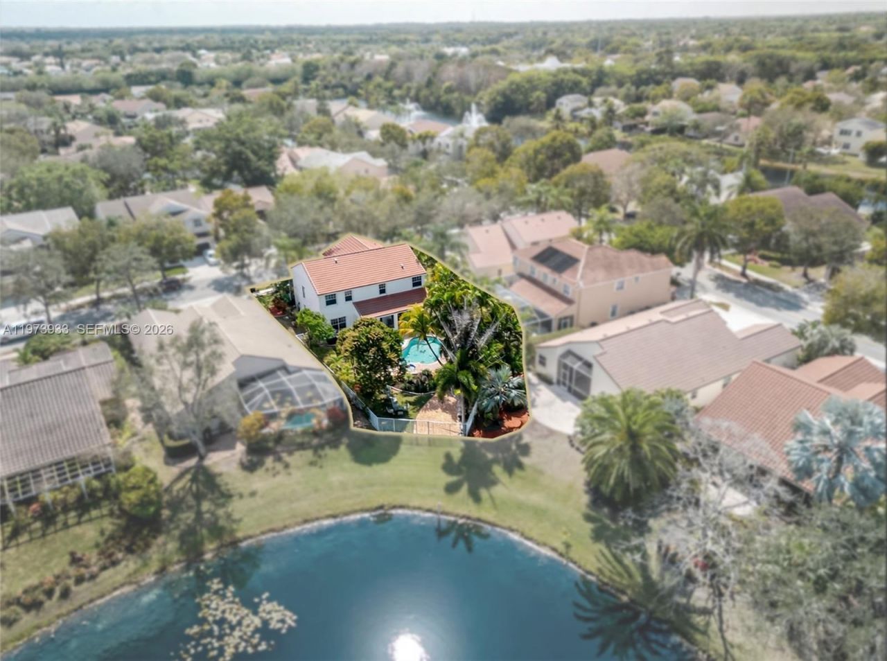 362 Lake Crest Ct, Weston, FL 33326 Photo