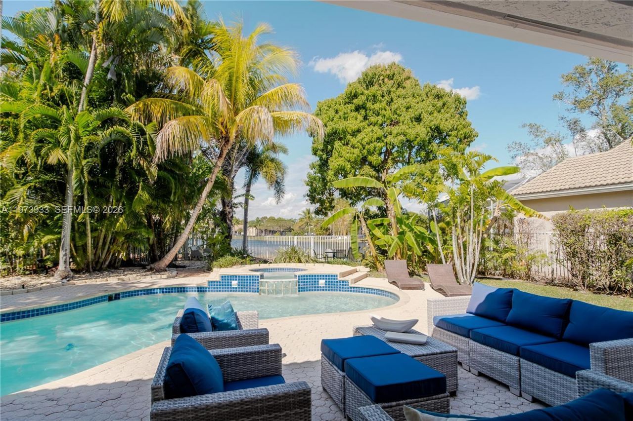 362 Lake Crest Ct, Weston, FL 33326 Photo