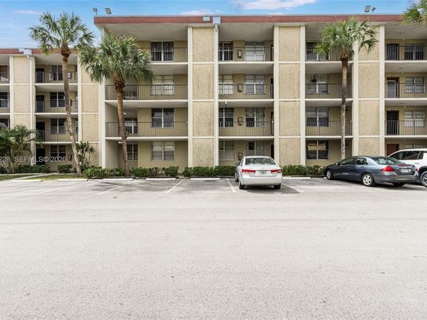 2649 NW 48th Ter , Unit 237, Lauderdale Lakes, FL 33313