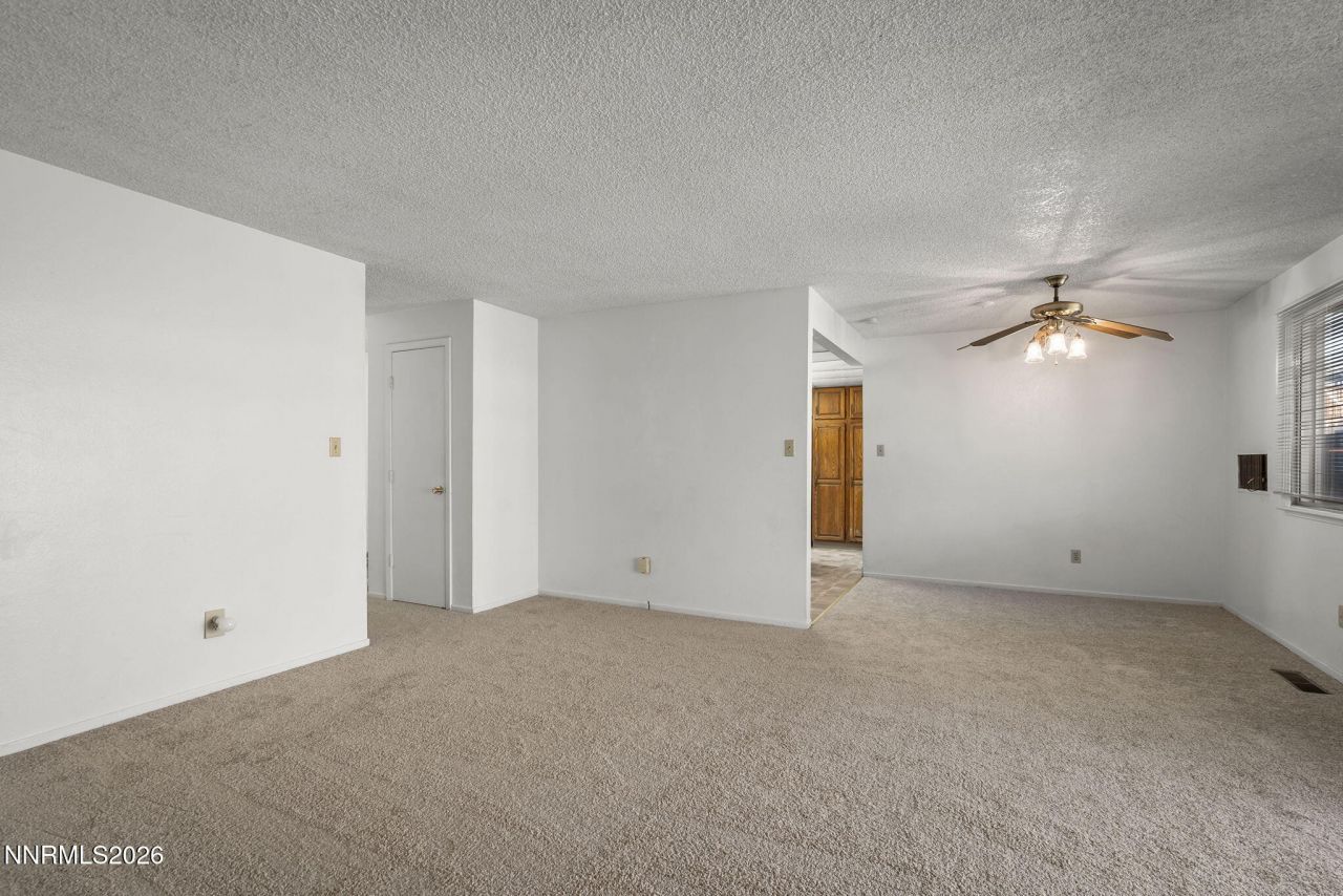 2183 La Hacienda Drive, Sparks, NV 89434 Photo