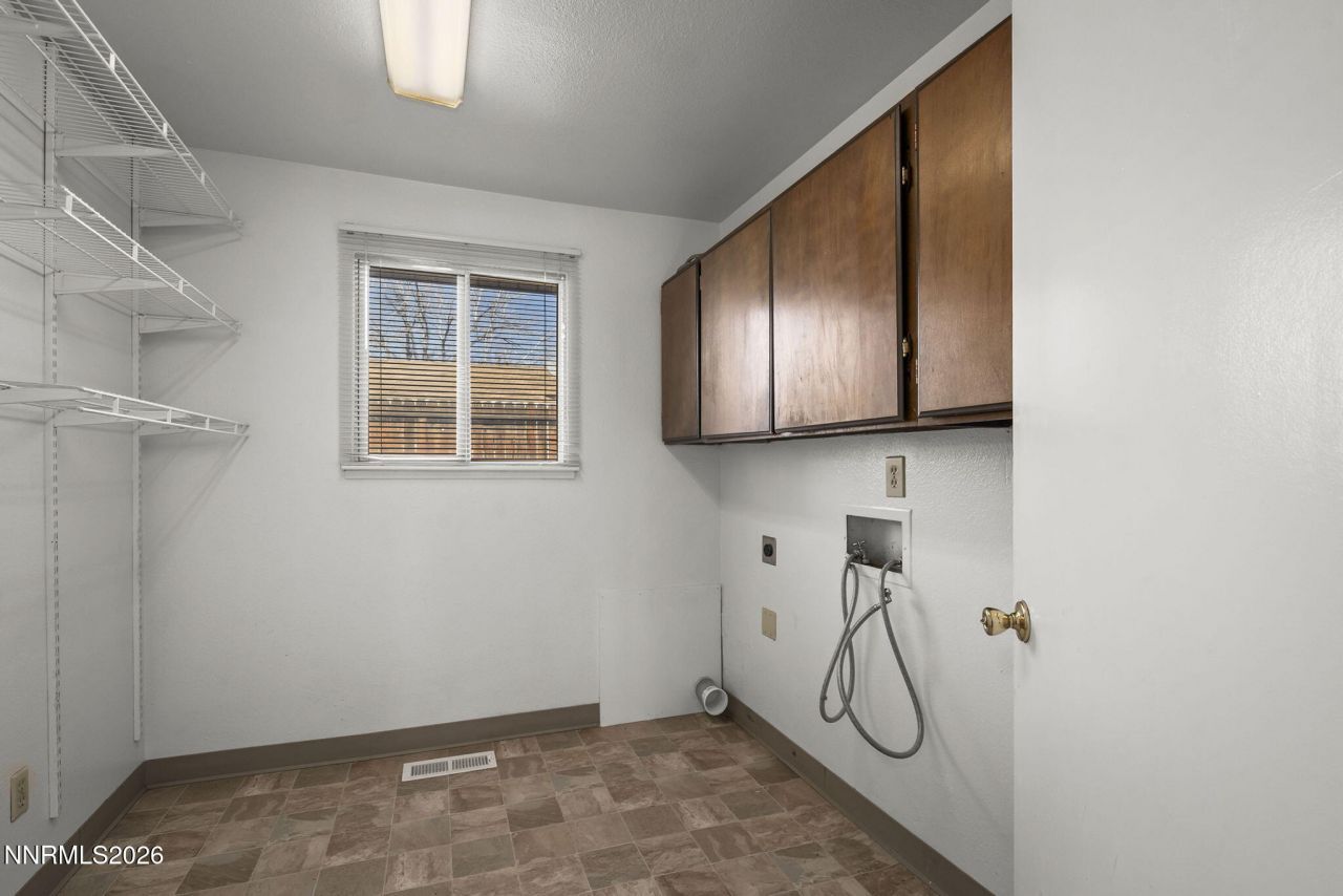 2183 La Hacienda Drive, Sparks, NV 89434 Photo