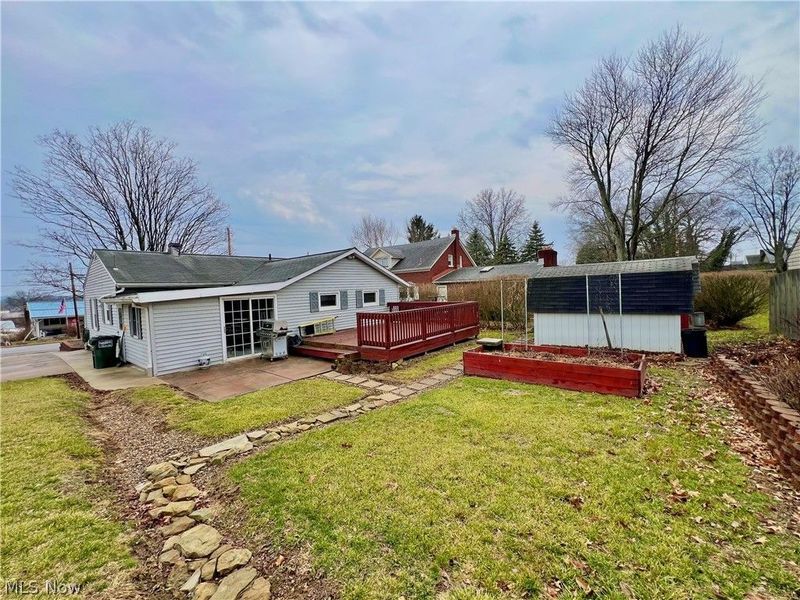 325 Mckinley Avenue NW, Carrollton, OH 44615 Photo 4