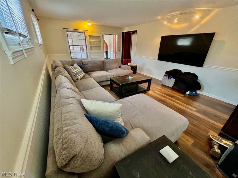 325 Mckinley Avenue NW, Carrollton, OH 44615 Photo 8