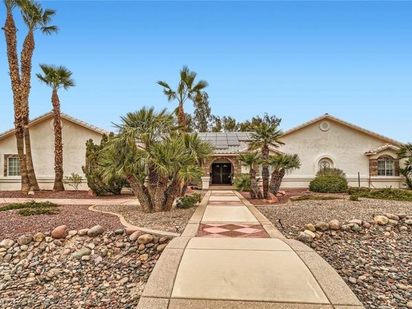 3290 Vicki Avenue , Las Vegas, NV 89139