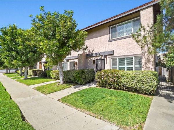 402 N Alhambra Avenue, Unit F, Monterey Park, CA 91755