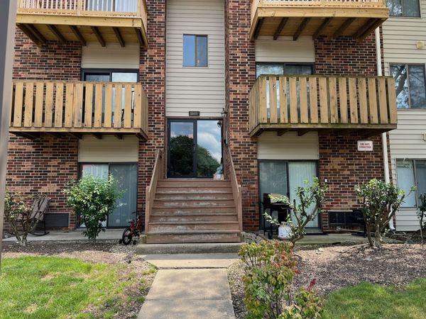 746 Prescott Drive , Unit 306, Roselle, IL 60172