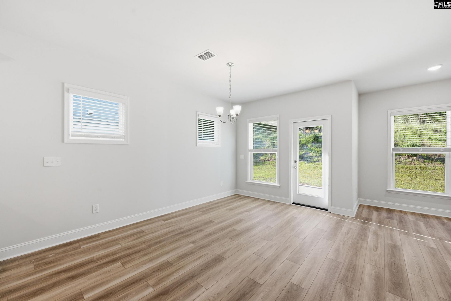 525 Carters Grove Lane Photo 22
