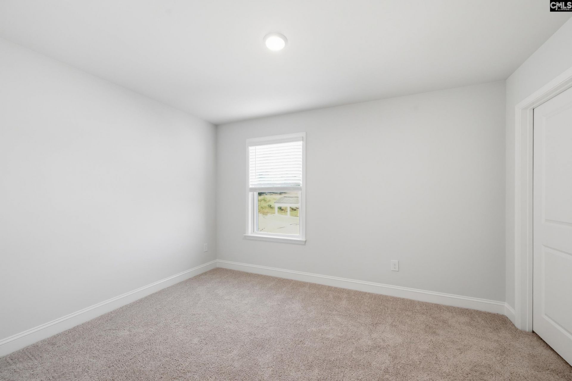525 Carters Grove Lane Photo 8