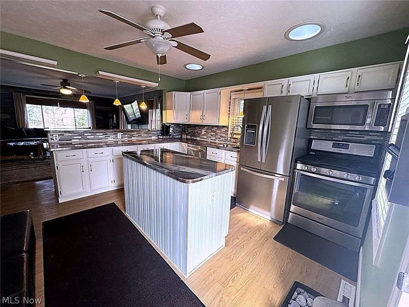 347 Riverside Drive , Painesville, OH 44077 Photo 7