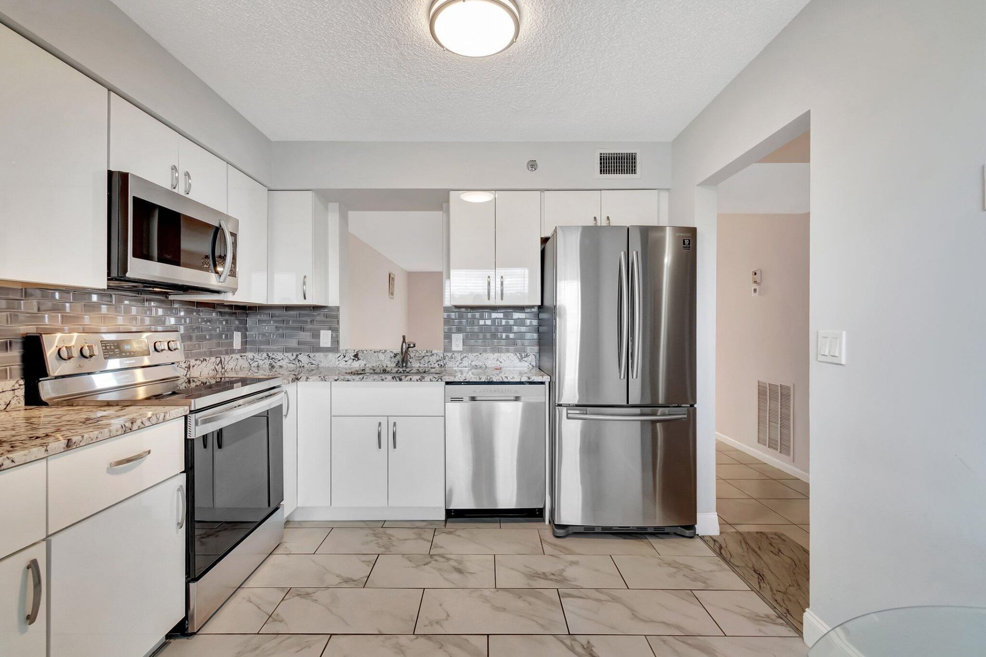 14623 Bonaire Boulevard, Unit 502, Delray Beach, FL 33446 Photo