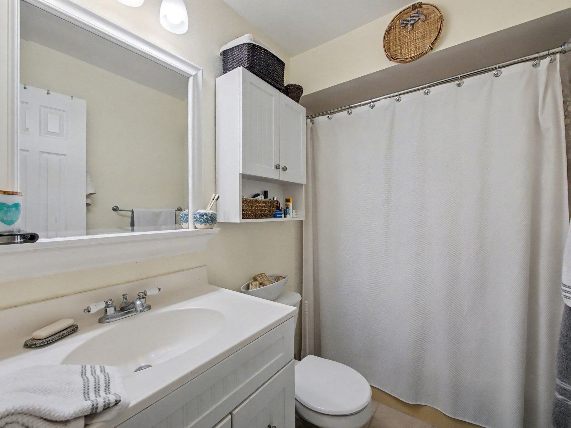 394 Evergreen Avenue, Tequesta, FL 33469 Photo