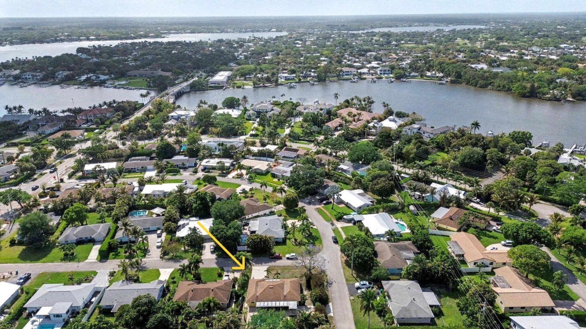 394 Evergreen Avenue, Tequesta, FL 33469 Photo