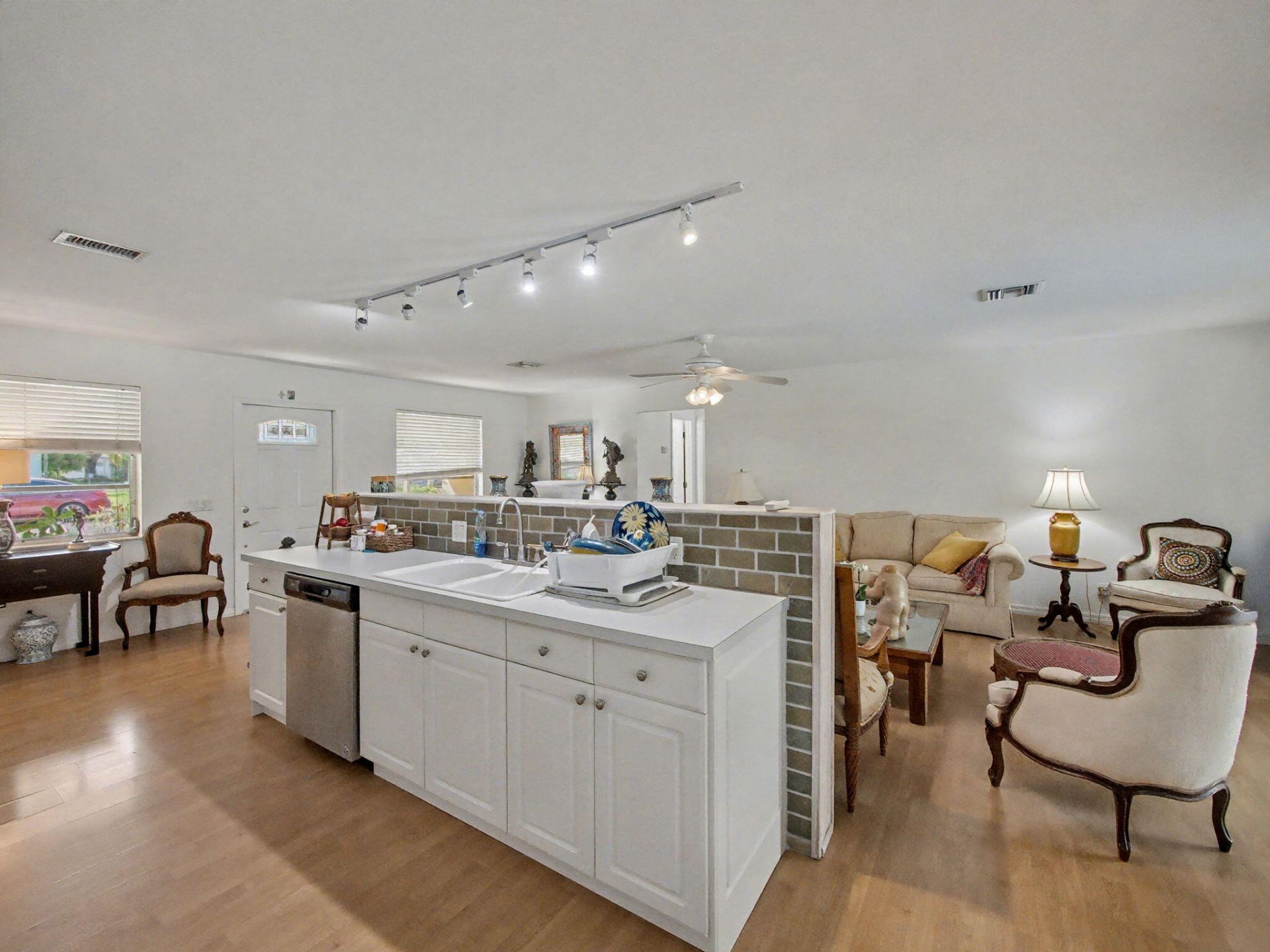 394 Evergreen Avenue, Tequesta, FL 33469 Photo